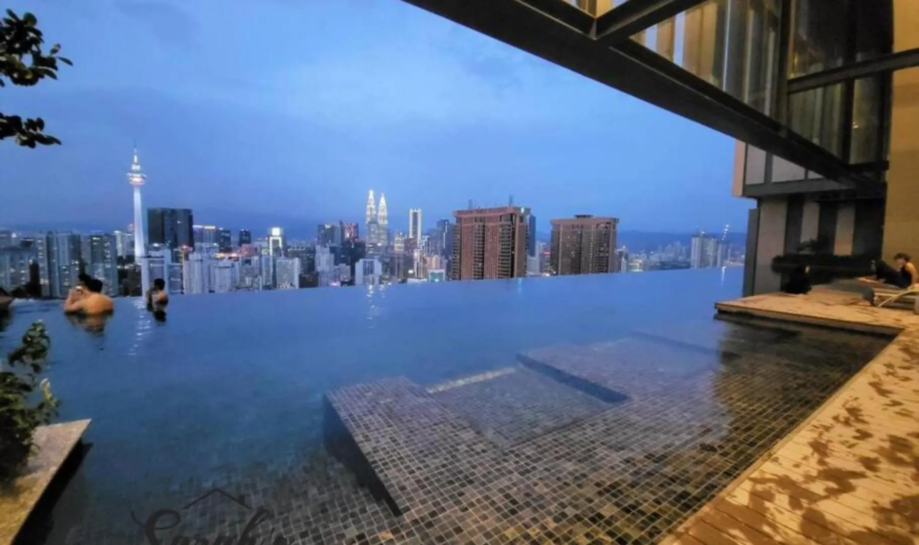 Landmark Infinity Pool At Lucentia Appartement Kuala Lumpur 0*,
